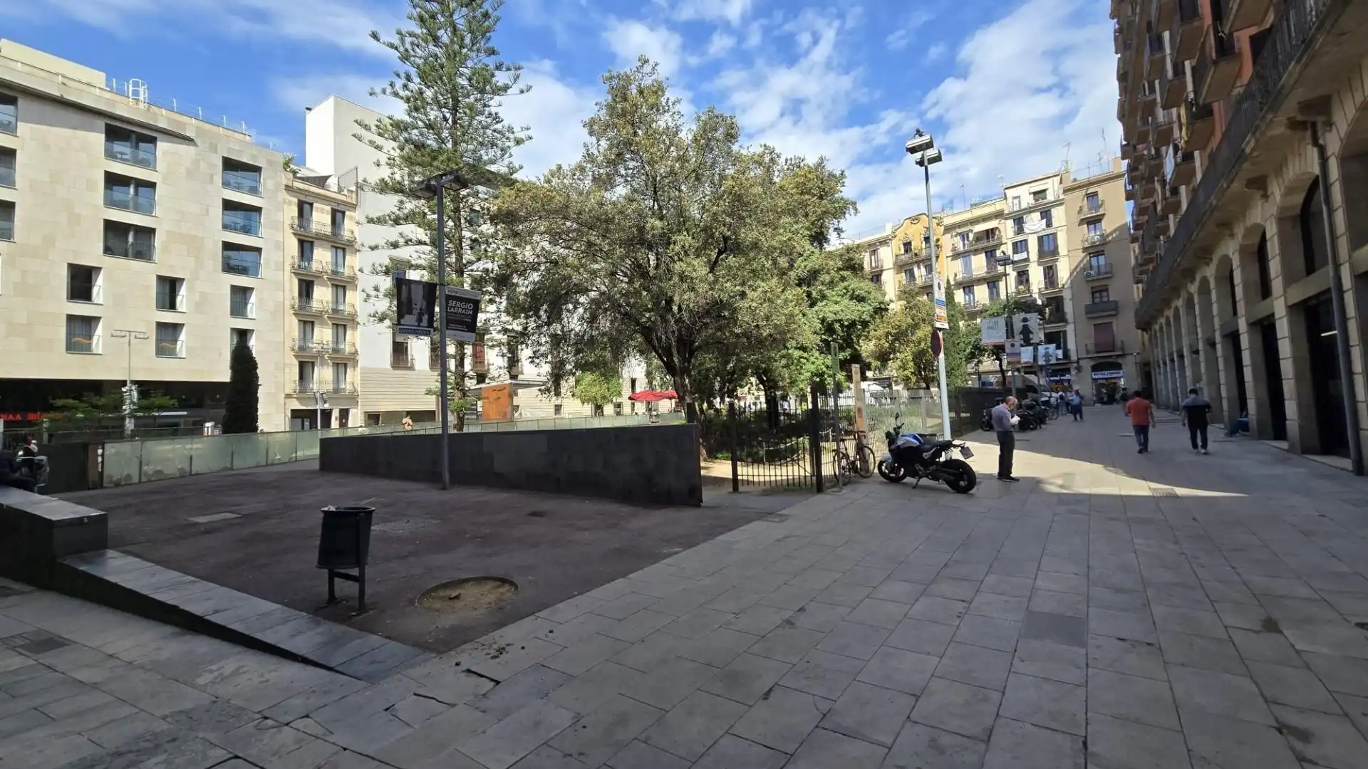 Vista exterior de Piso en venta en Barcelona con Aire acondicionado, Calefacción y Parquet