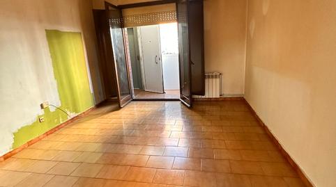 Foto 2 de Pis en venda a La Roureda, Barcelona