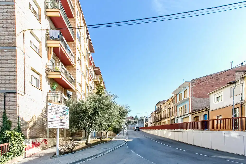 Vista exterior de Apartamento en venta en Navarcles