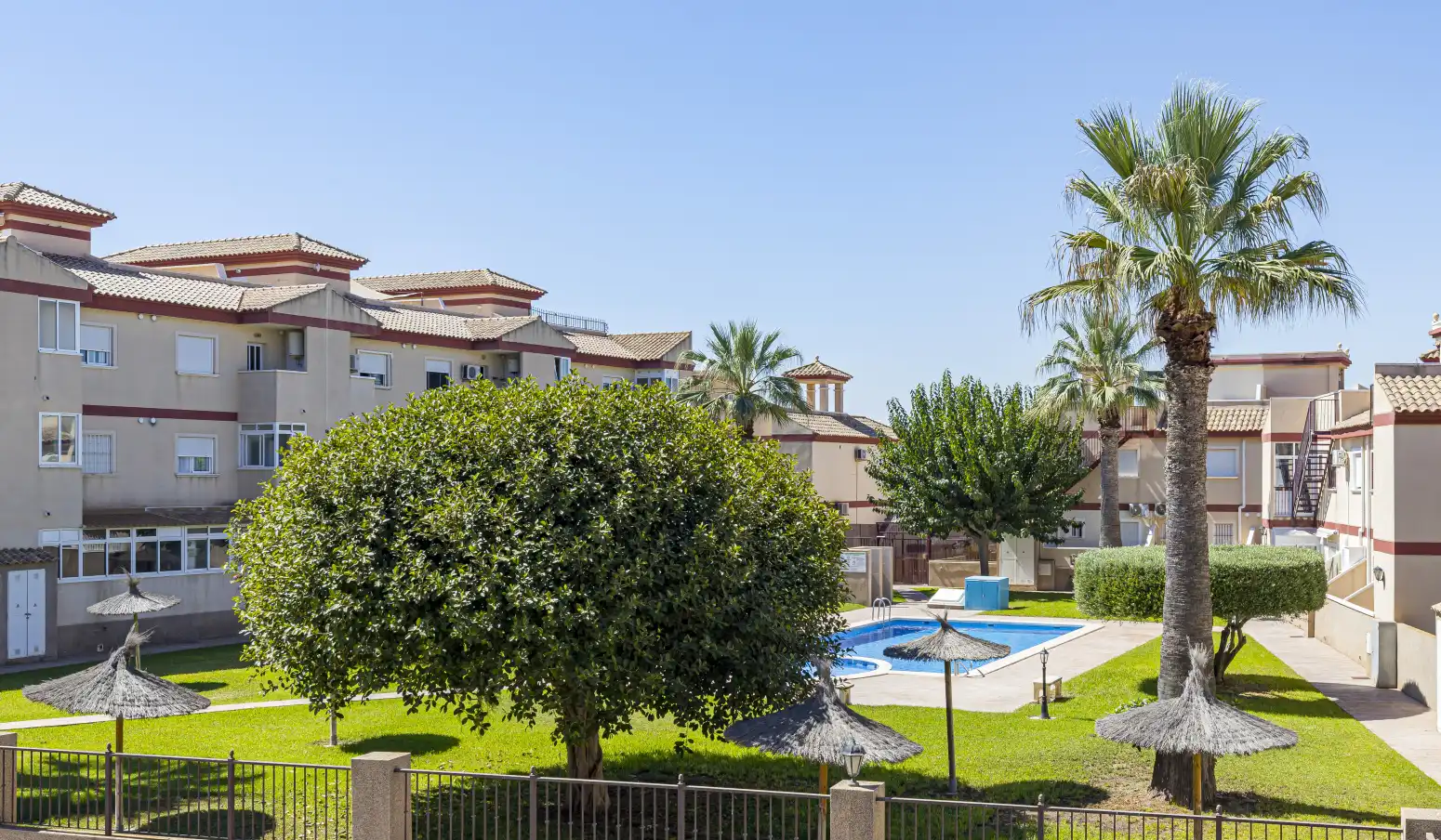 Flat with pool for sale in San Pedro del Pinatar - C/ Estornino, 1, bl 5, pt 38 1
