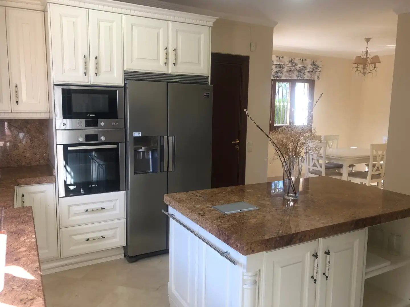 Küche von Haus oder Chalet zur Miete in Marbella mit Klimaanlage, Heizung und Privatgarten