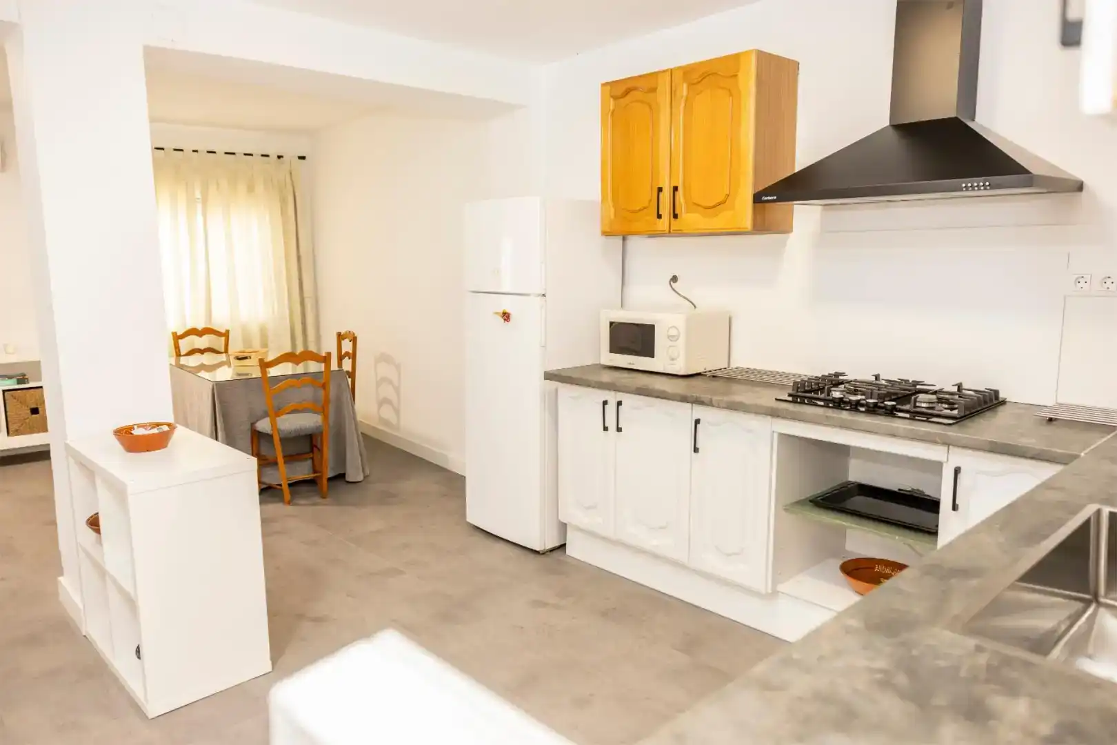 Cuina de Dúplex de lloguer en Cazorla amb Aire condicionat, Moblat i Rentadora