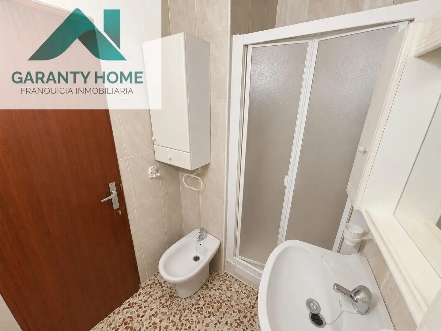 Baño de Casa o chalet en venta en Fuensanta de Martos con Terraza, Trastero y Amueblado