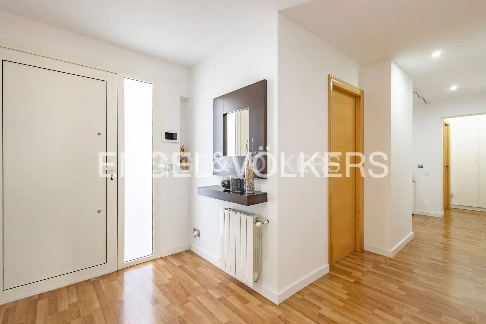 Wohnung zur Miete in Esplugues de Llobregat mit Klimaanlage, Heizung und Parkett