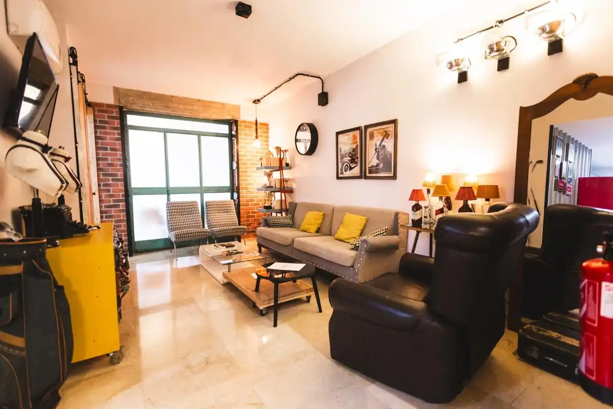 Appartamento con terrazza in vendita a Centro