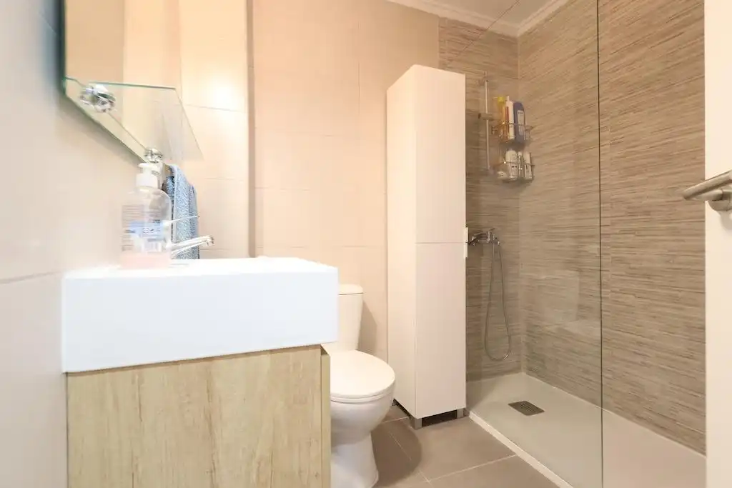 Apartment with lift for sale in Calle ISLA MENORCA-REGIA, imagen 7