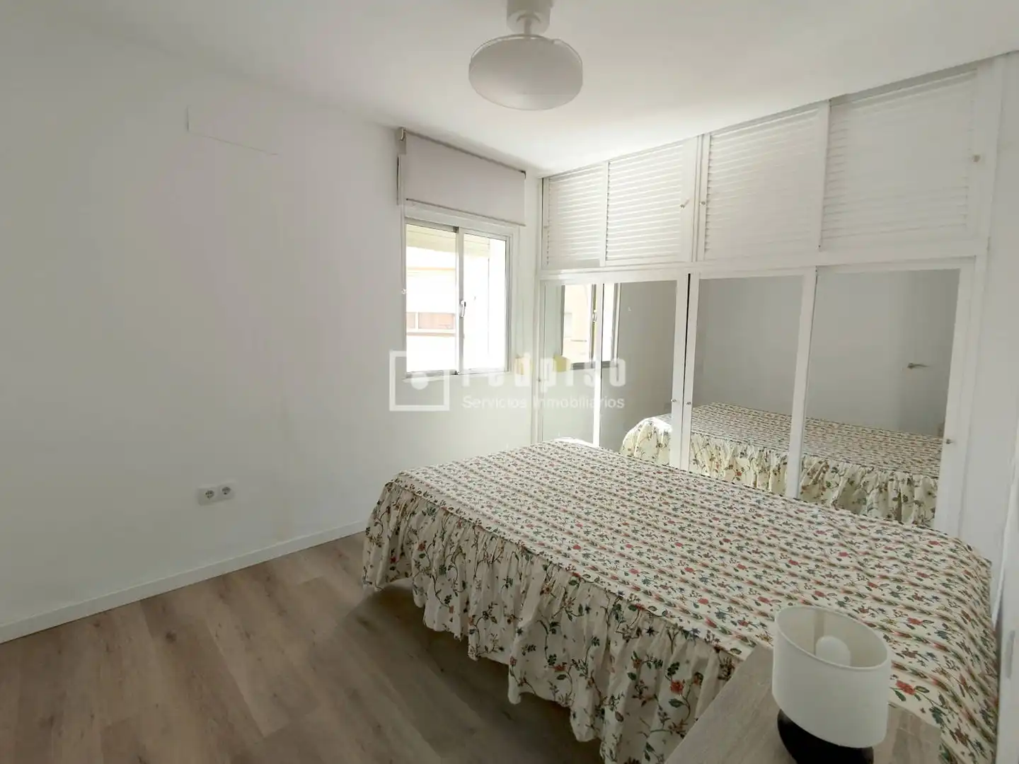 Flat for rent in Constancia, Triana Este