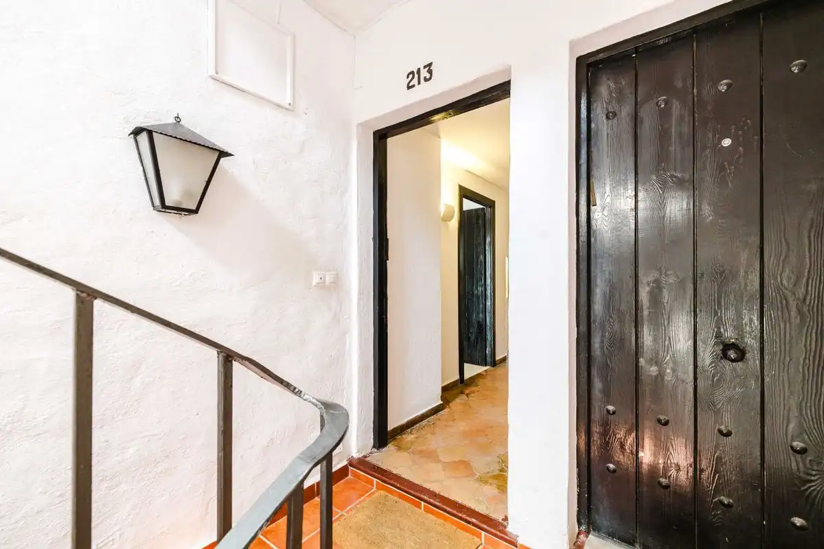 Piso con terraza en venta en Nueva Andalucía, imagen 28