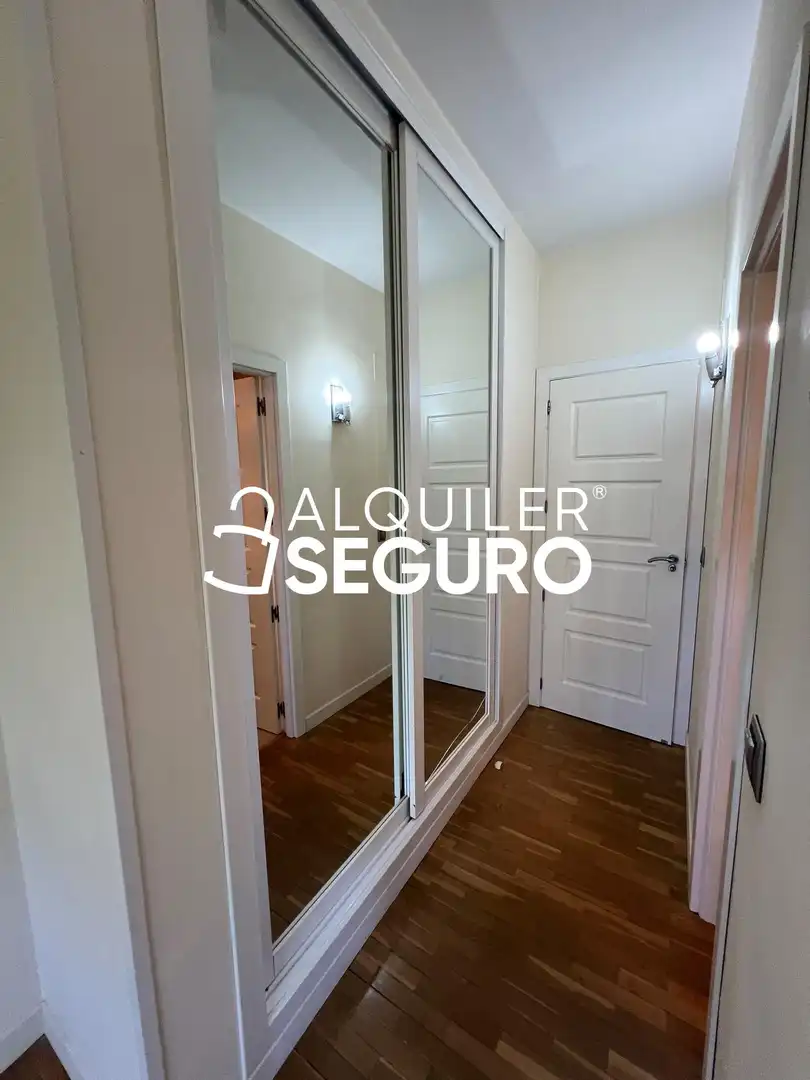 Flat for rent in Tres Cantos  with Air Conditioner and Heating