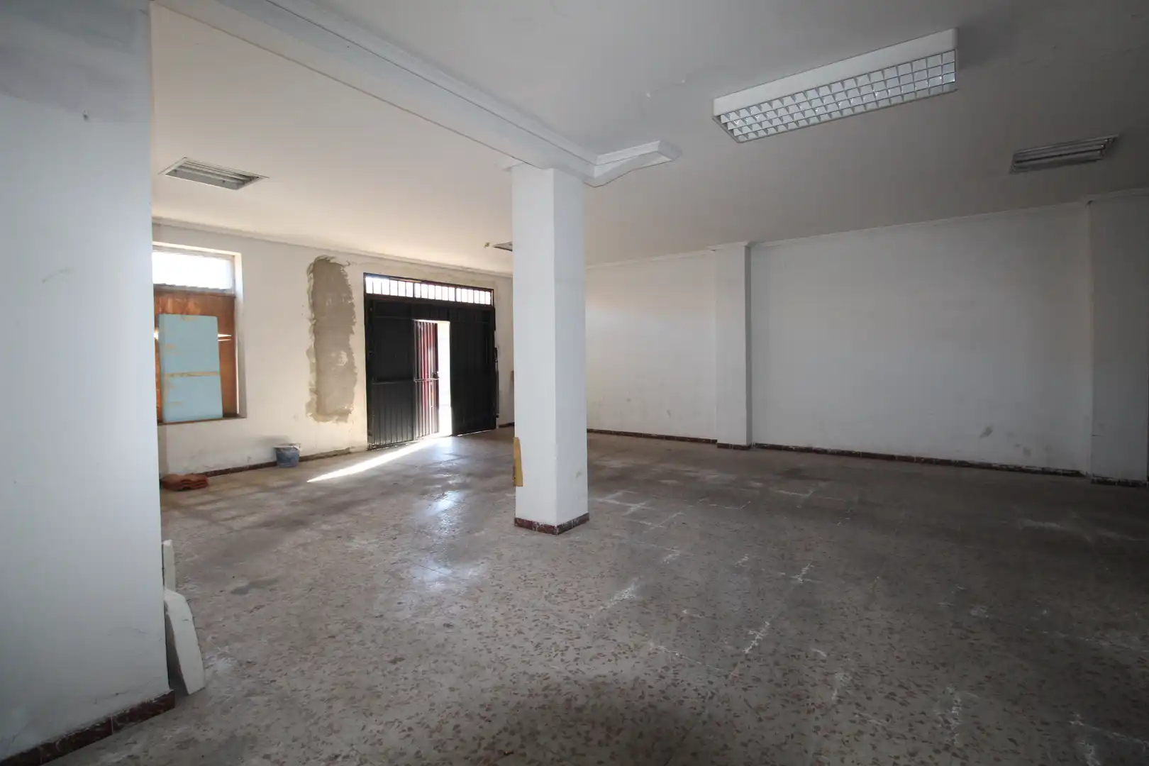 Local comercial en venda a Fuensalida, imagen 4