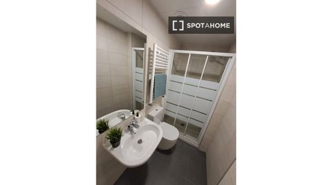 Photo 3 of Room in Embajadores - Lavapiés, Madrid Capital