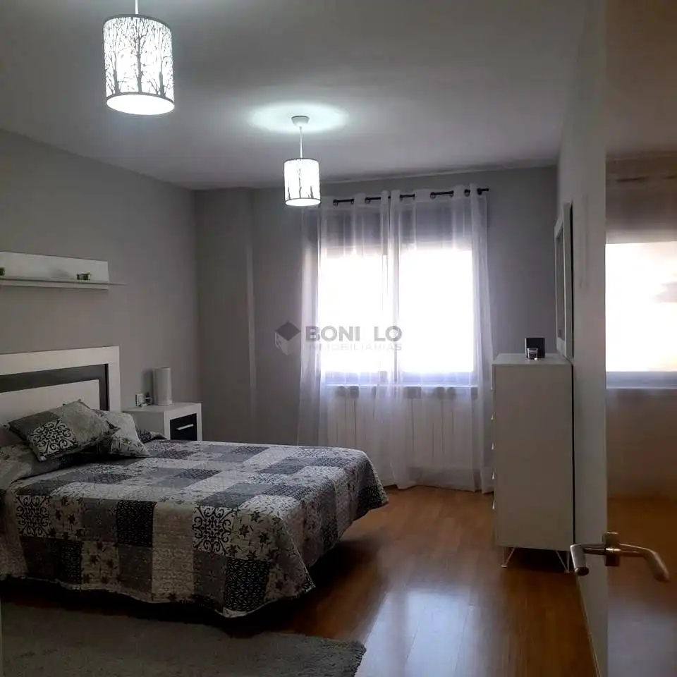 Bedroom of Flat for rent in La Puebla de Valverde  with Heating, Parquet flooring and Furnished