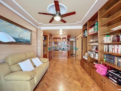Sala d'estar de Pis en venda en L'Eliana amb Balcó
