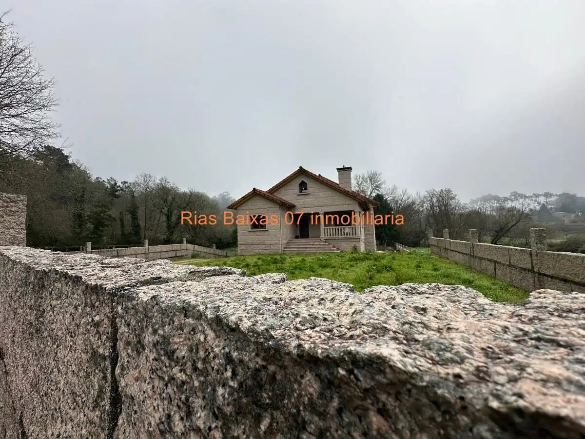 Casa o xalet en venda a Ponteareas