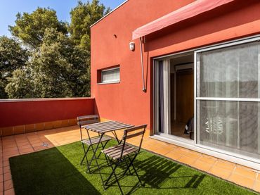 House with balcony for sale in Sentmenat