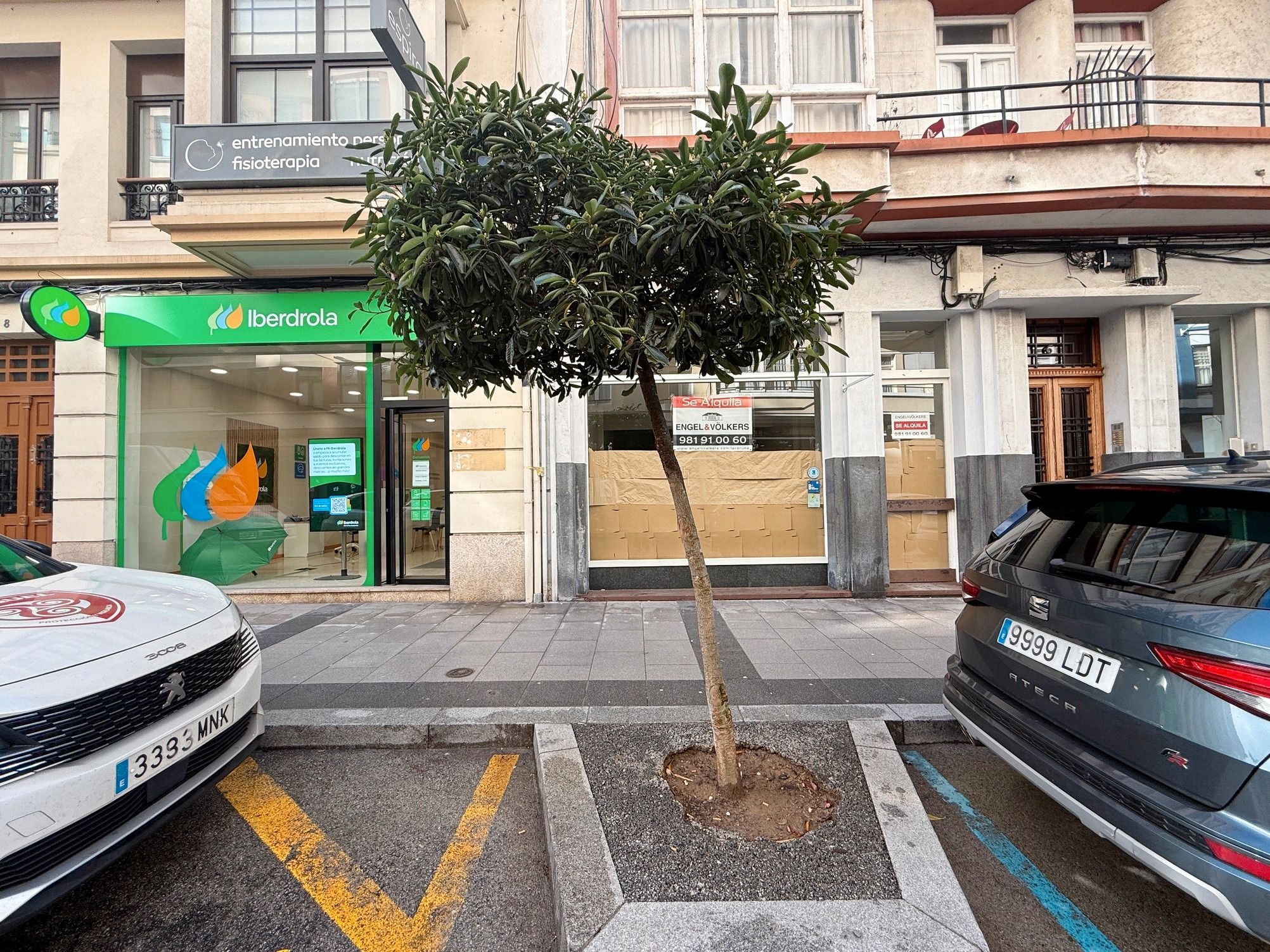 Vista exterior de Loft de lloguer en A Coruña Capital  amb Calefacció i Traster
