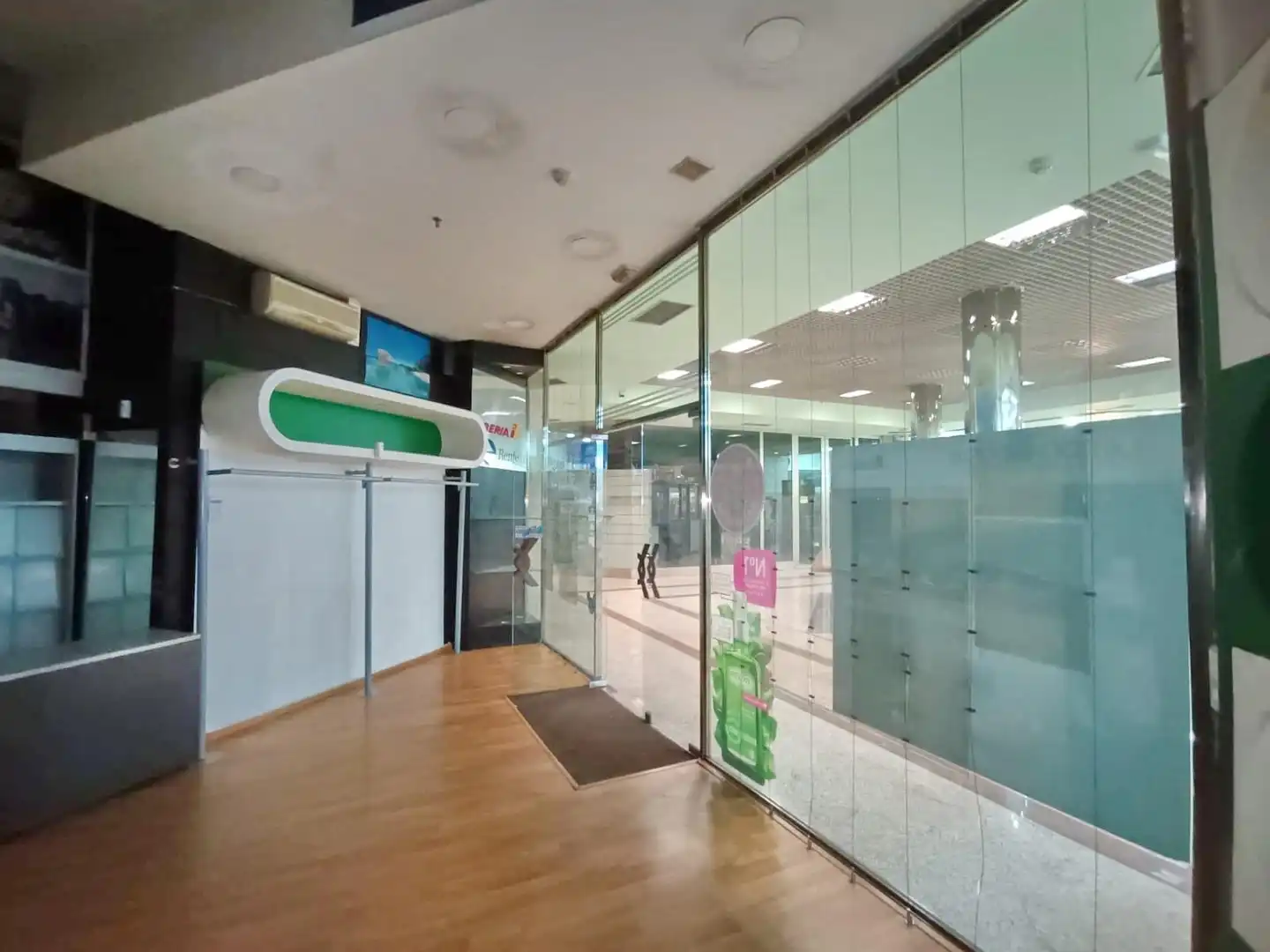Local en venta en DAMAS APOSTOLICAS-SAN PED, 17, San Pedro da Ramallosa