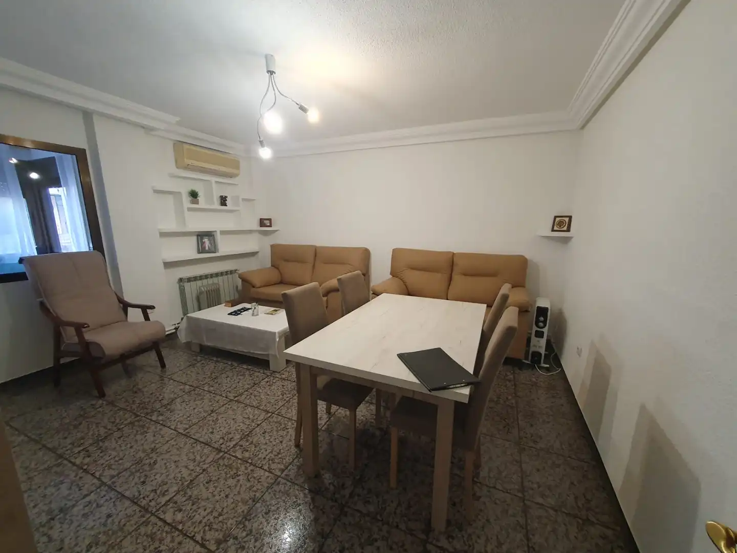 Wohnung zum Verkauf in PAU 2-600
