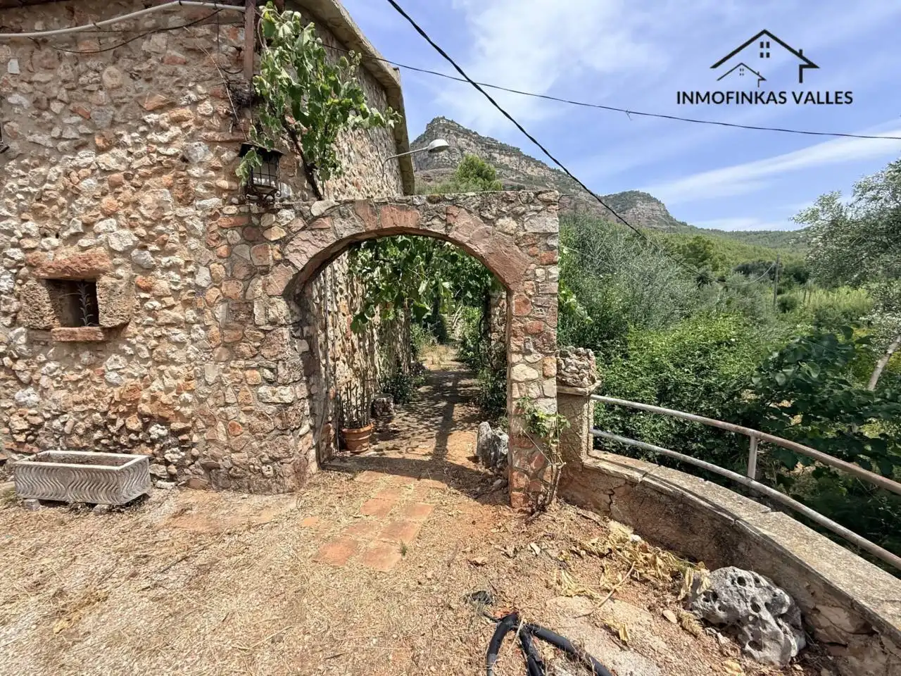 Casa rústica amb piscina en venda a Calle Camino de Can Quintanes, imagen 47