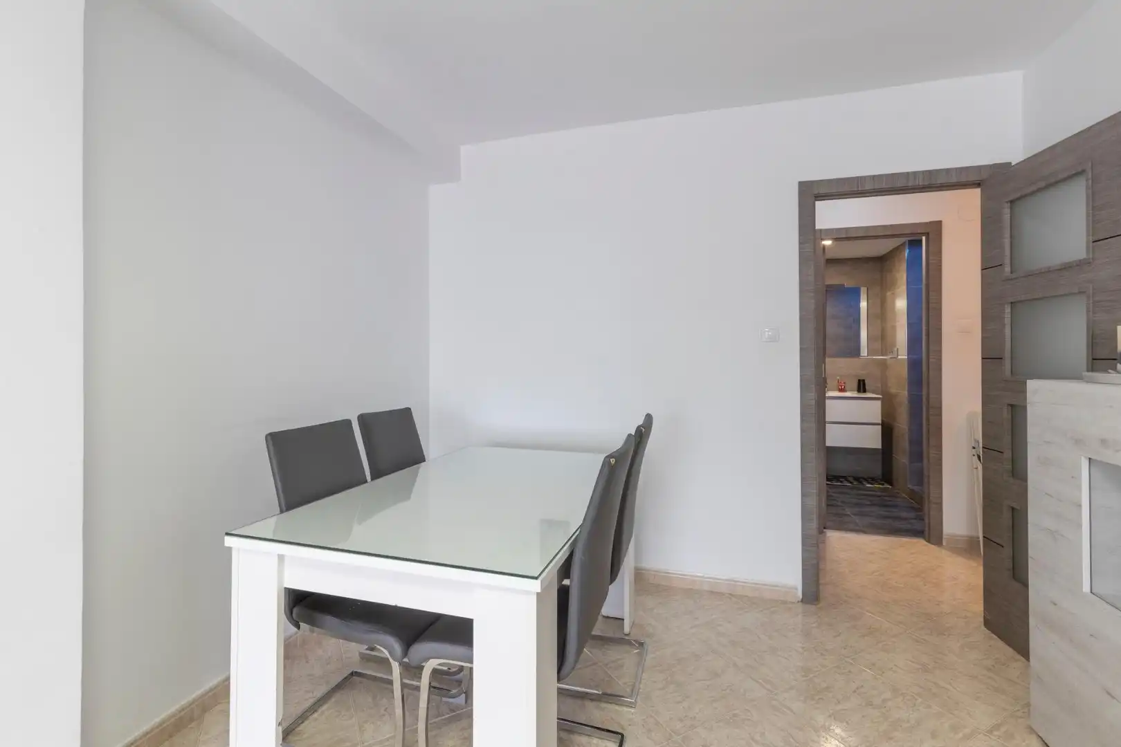 Comedor de Piso en venta en Granada con Aire acondicionado y Balcón