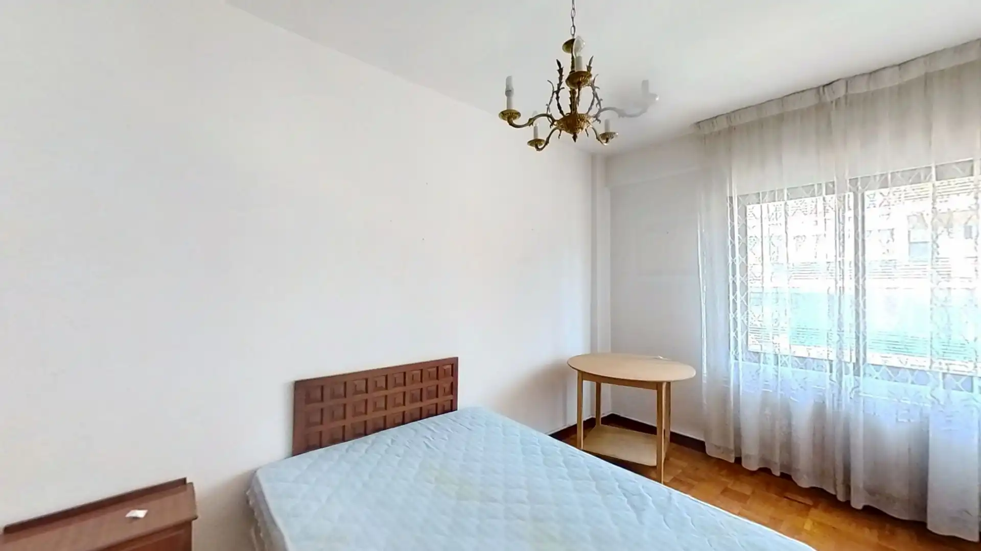 Habitación de Piso en venta en Torrelavega  con Calefacción, Amueblado y Balcón