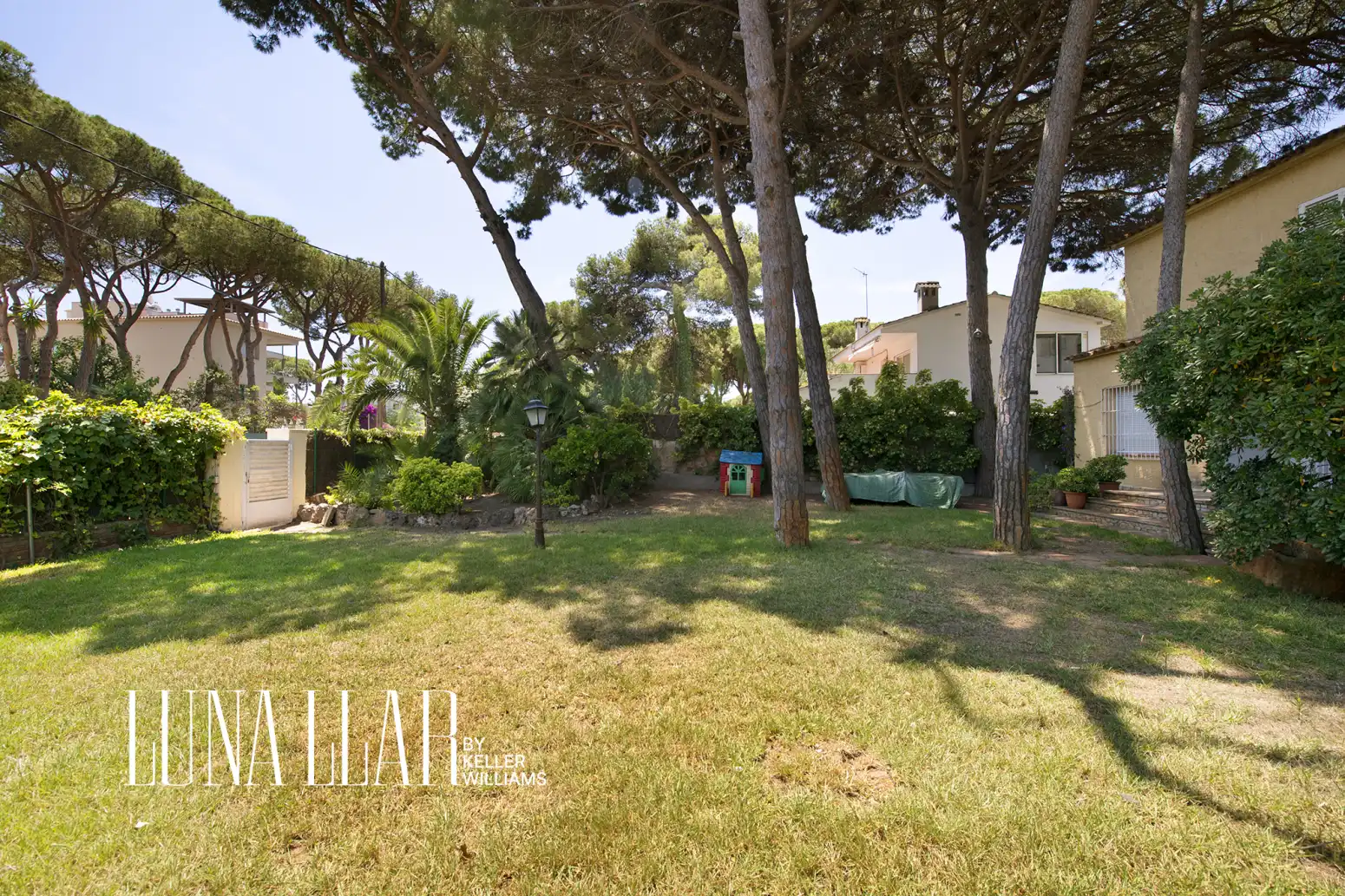 Garden of Houses for sale in Castelldefels  with Private garden, Terrace and Storage room