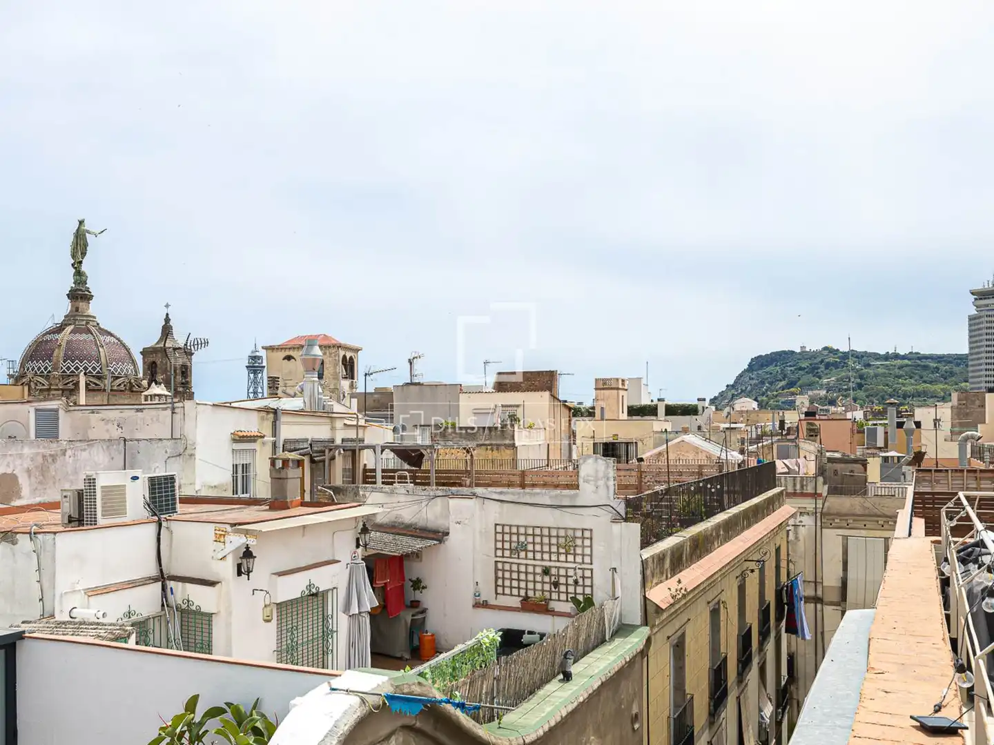 Vista exterior de Pis en venda en Barcelona amb Aire condicionat, Calefacció i Parquet