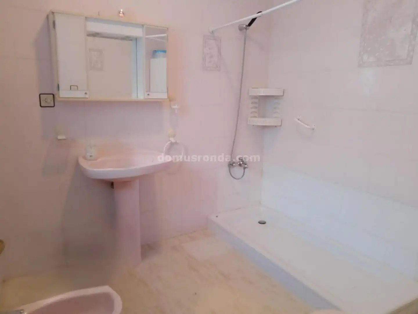 Bany de Casa o xalet en venda en Alcalá del Valle amb Terrassa i Traster