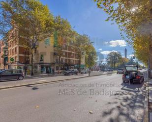 Vista exterior de Pis en venda en Badajoz Capital amb Terrassa i Balcó