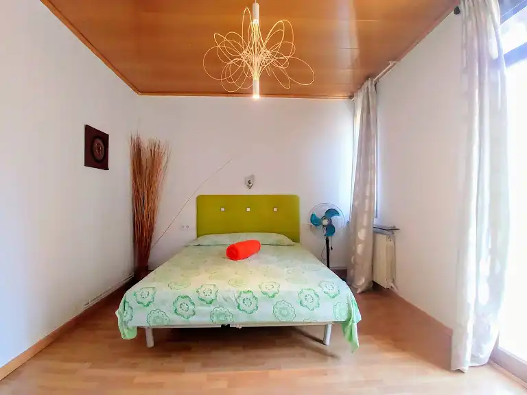 Bedroom of Flat for sale in Barcelona  with Heating, Furnished and Oven