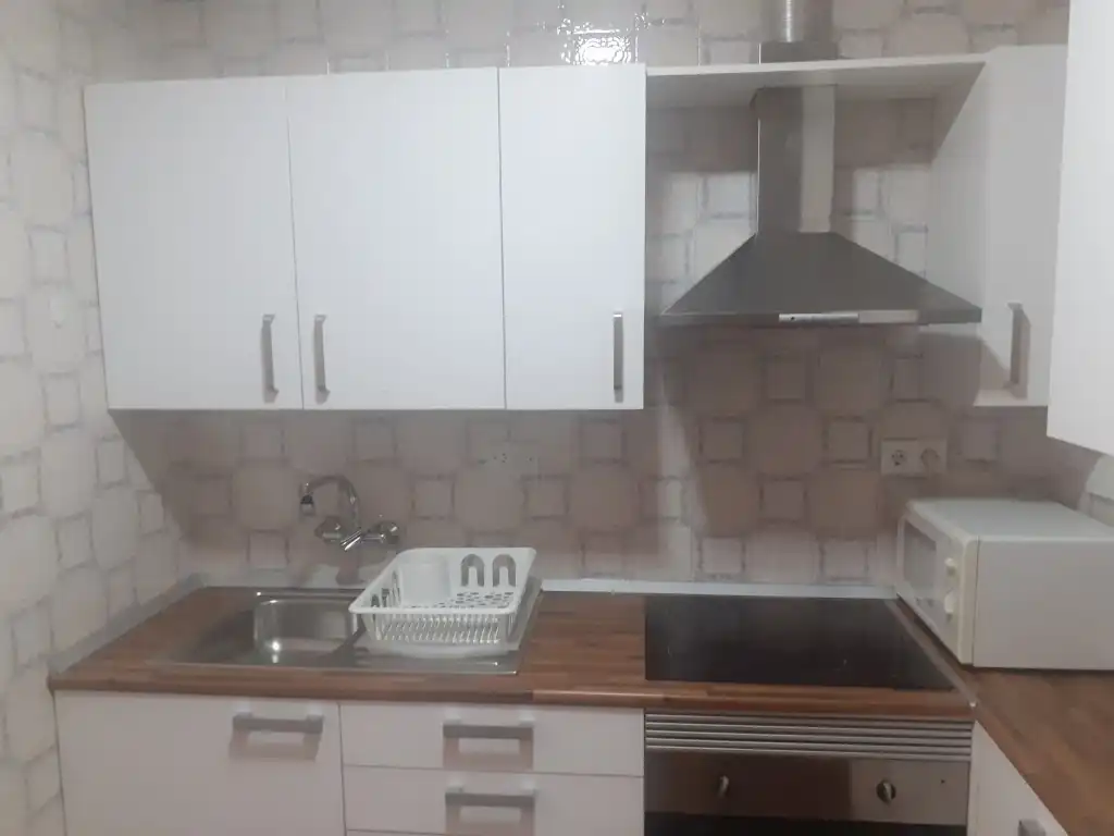 Cocina de Piso de alquiler en Granada con Calefacción