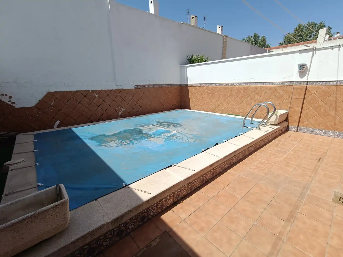 Swimming pool of Detached homes for sale in Ciudad Real  with Air Conditioner, Heating and Swimming Pool
