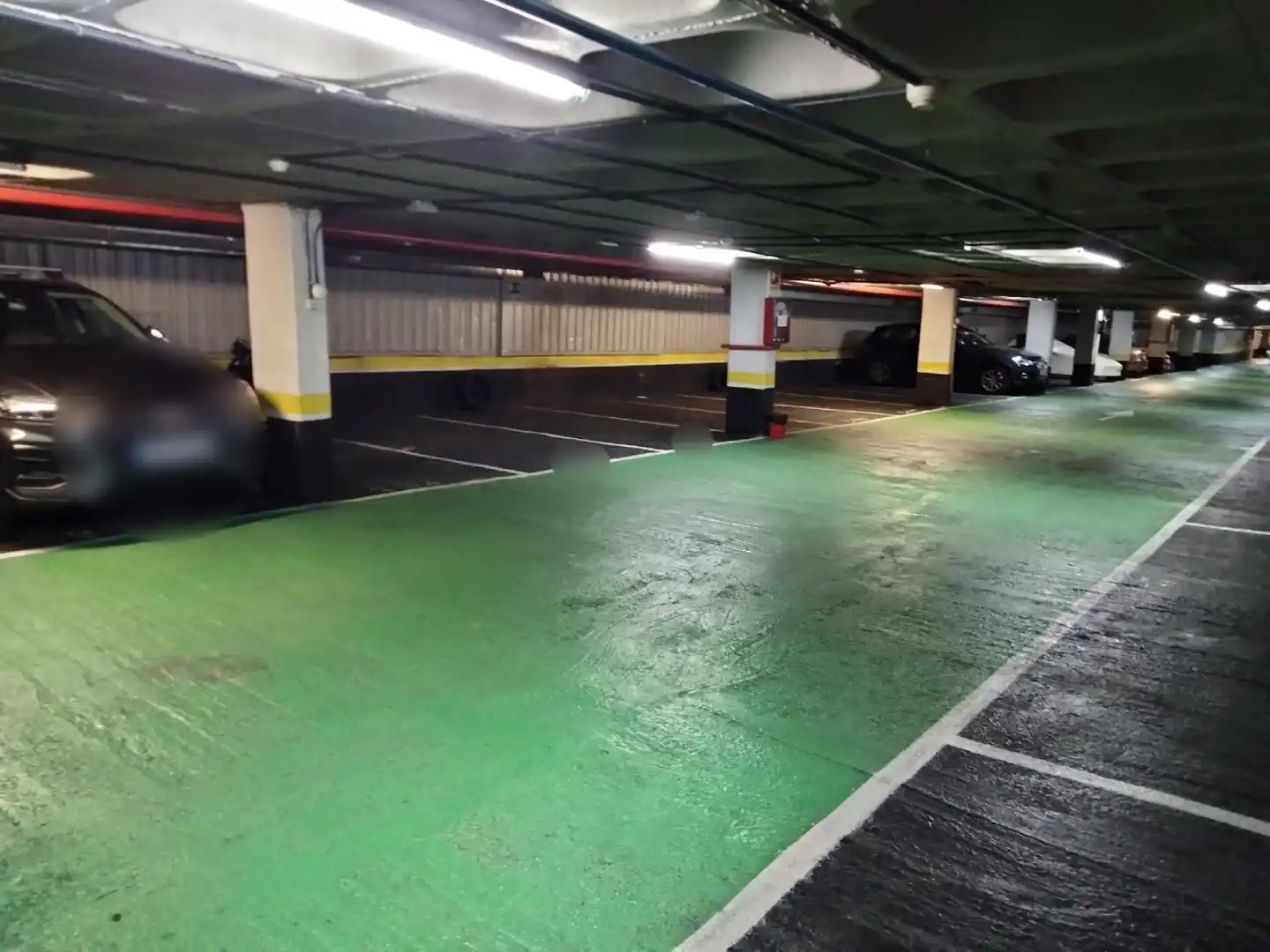 Parking of Garage for rent in Madrid