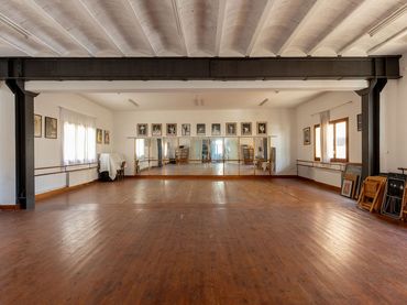 Casa con balcone in vendita a Centre
