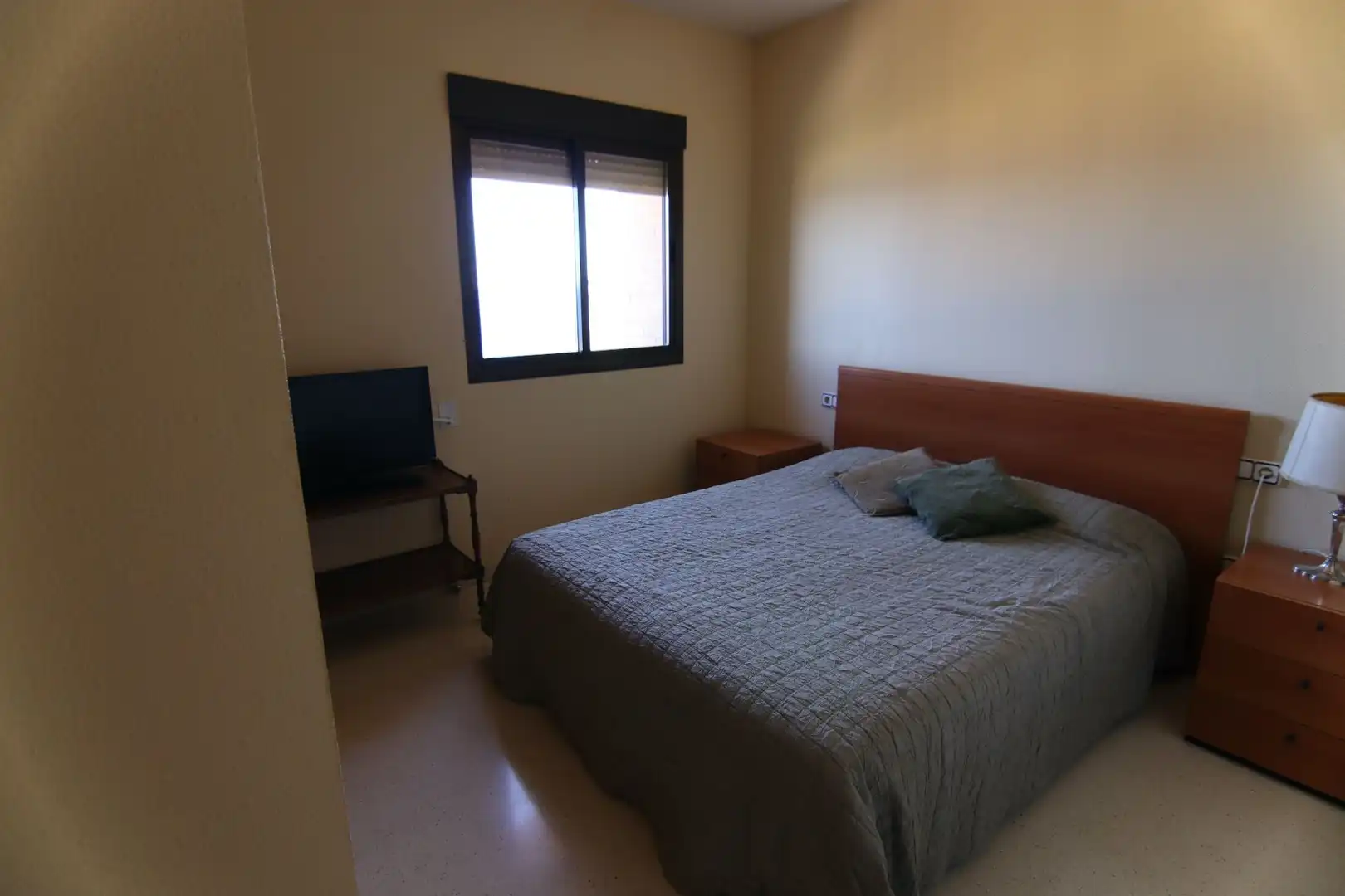 Habitación de Piso en venta en Benidorm con Aire acondicionado, Terraza y Amueblado