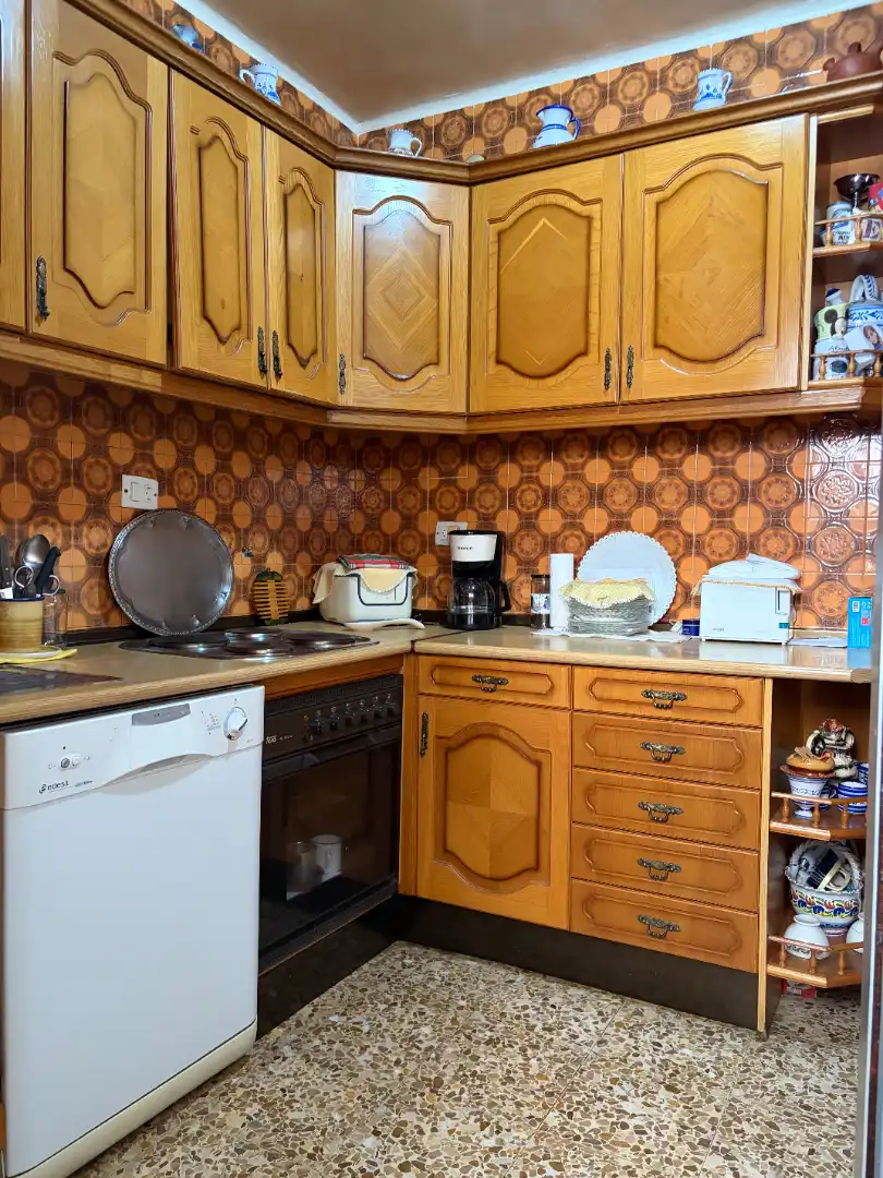 Cocina de Piso en venta en Plasencia con Aire acondicionado, Amueblado y Horno