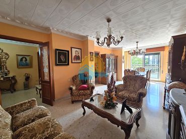 Piso con balcón en venta en Las Torres - Guadalupe