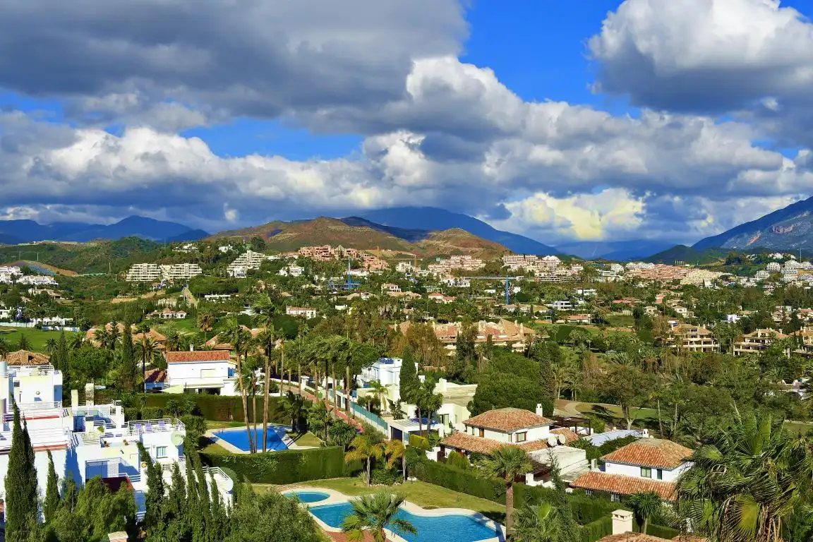 Casa con terraza en venta en Nueva Andalucía, imagen 3