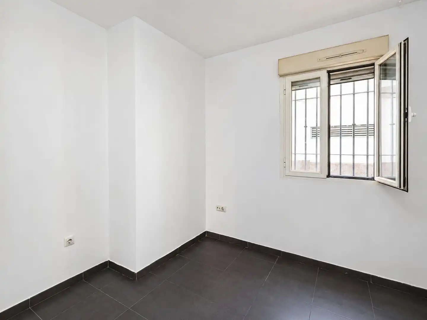 Piso en venta en Cúllar Vega, imagen 4