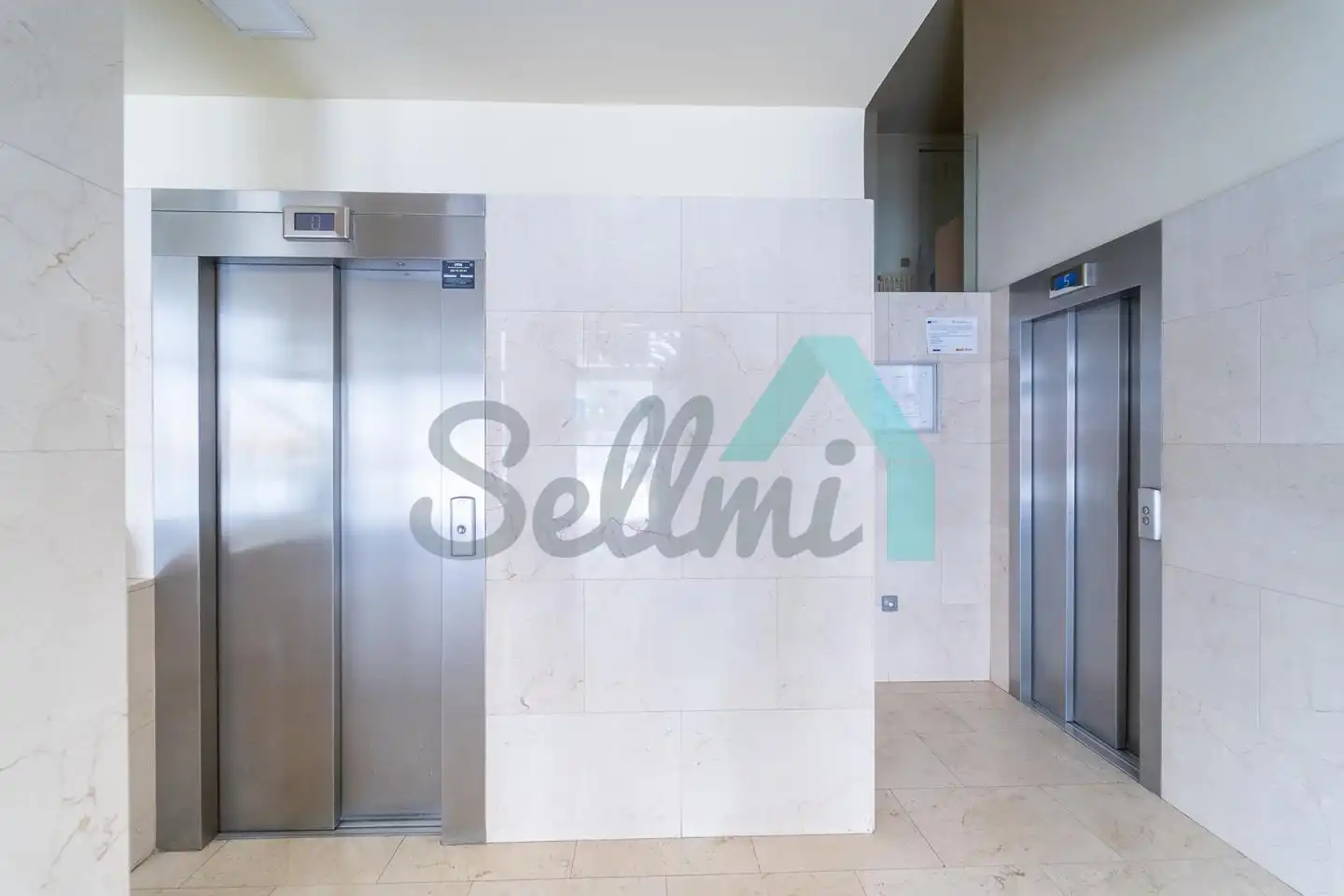 Flat for rent in Oviedo   with Heating, Parquet flooring and Furnished