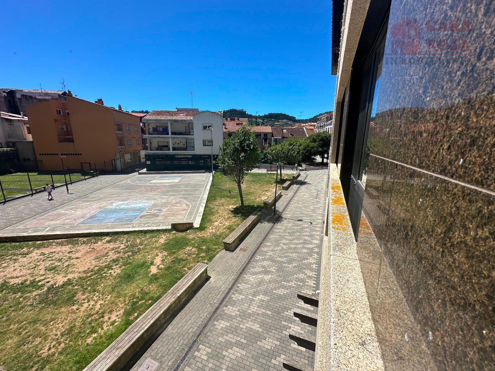 Vista exterior de Apartament en venda en Cangas  amb Calefacció i Traster