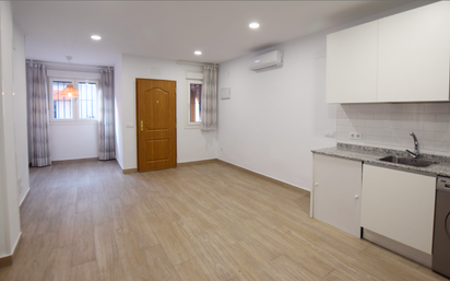 Bedroom of Flat to rent in Pozuelo de Alarcón  with Air Conditioner and Heating