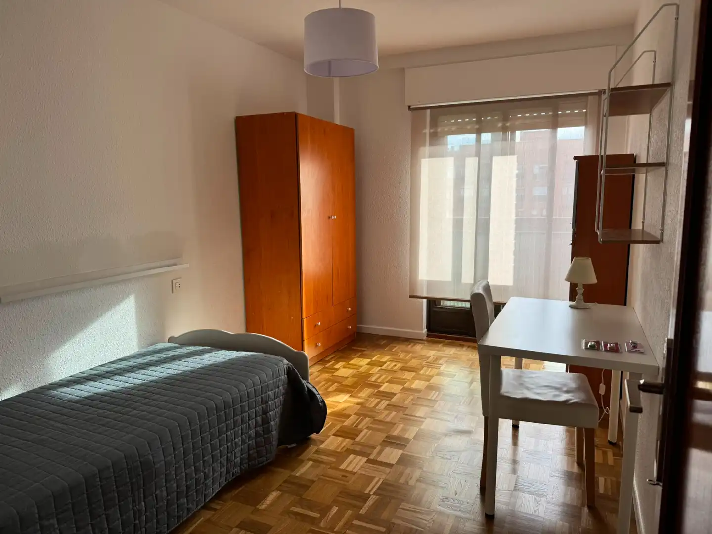 Bedroom of Flat for rent in Pinilla