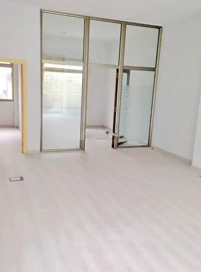 Local comercial en venta en Rúa San Roque, imagen 4