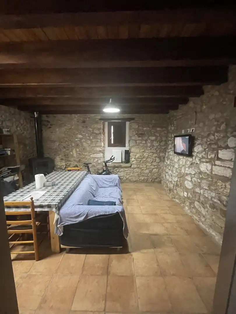 Country homes for sale in Banyoles