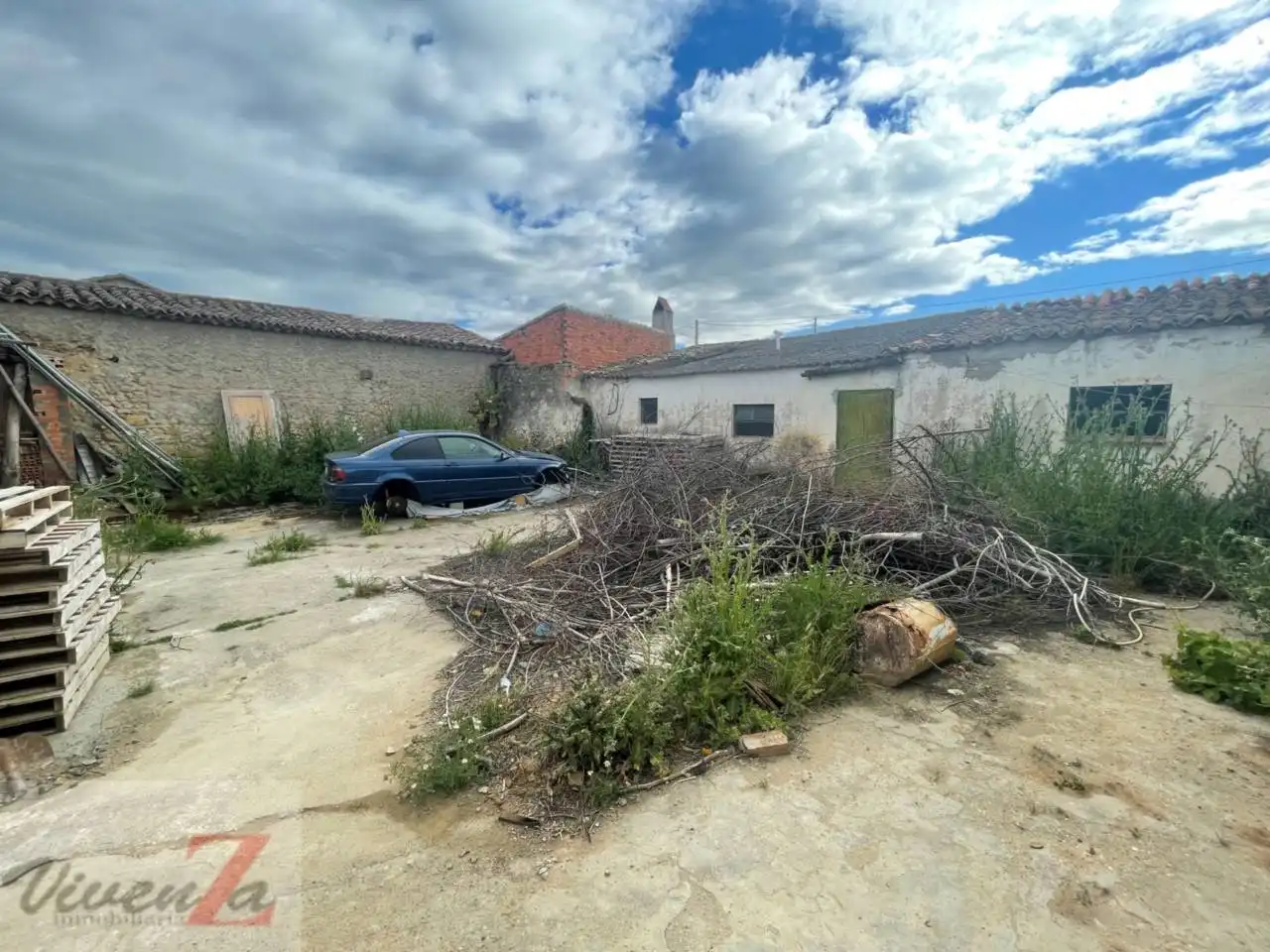 Casa o xalet en venda en Cubillos amb Calefacció