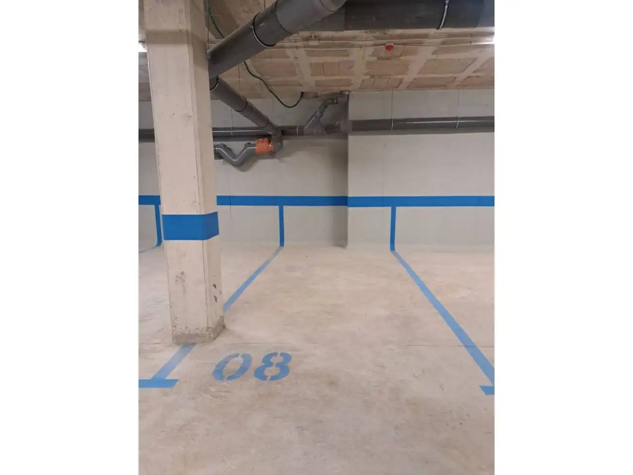 Parking de Piso de alquiler en Sabadell con Aire acondicionado, Calefacción y Parquet