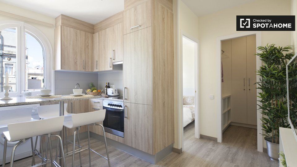 Kitchen of Flat to rent in  Barcelona Capital  with Air Conditioner, Heating and Furnished