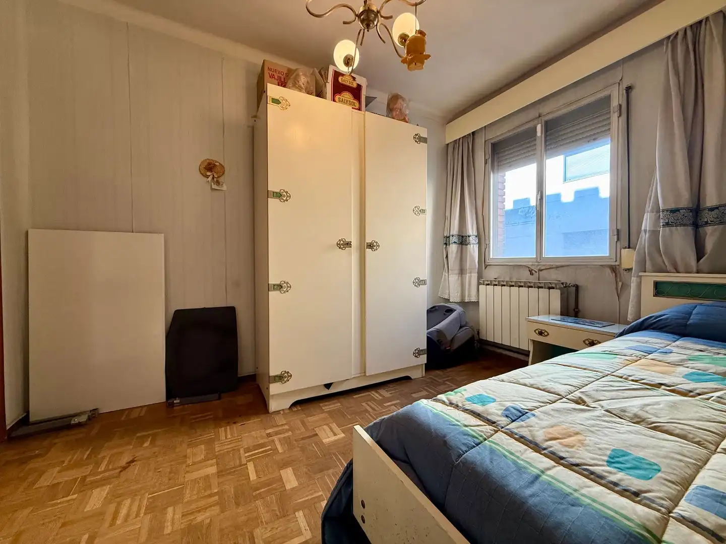 Schlafzimmer von Wohnung zum Verkauf in Madrid mit Klimaanlage und Heizung