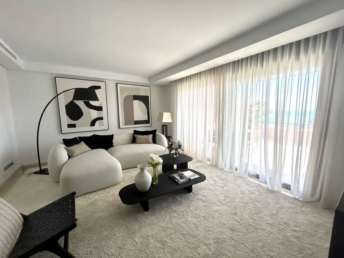 Living room of Duplexes for rent in Marbella  with Air Conditioner, Terrace and Furnished